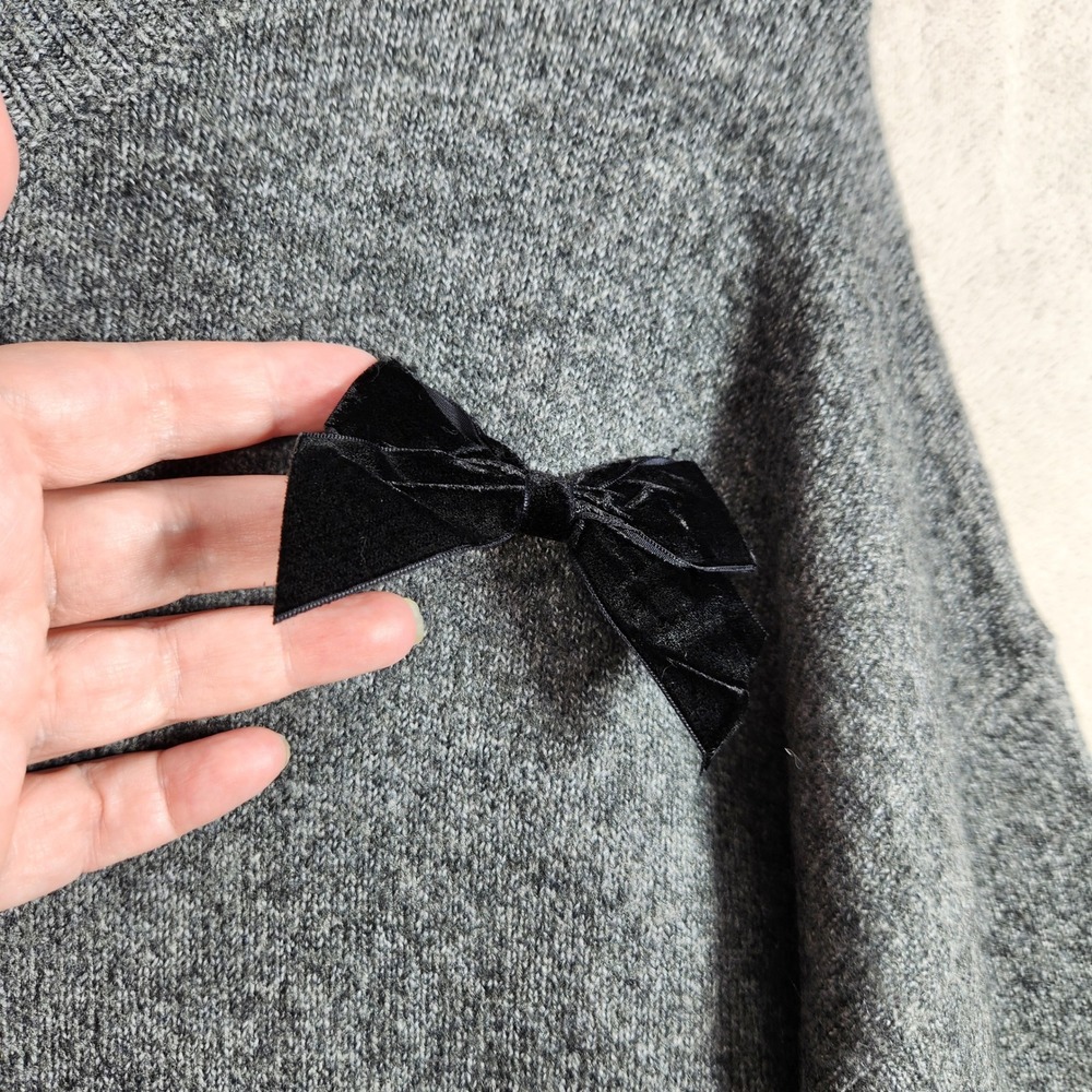 CeCe Bow Sweater Womens 2X Grey Velvet Bow Accents Coquette Chic Cottagecore New - Picture 3 of 9